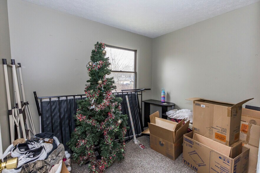 More Photos Of 3800 Grace Dr, Kent Multifamily For Sale