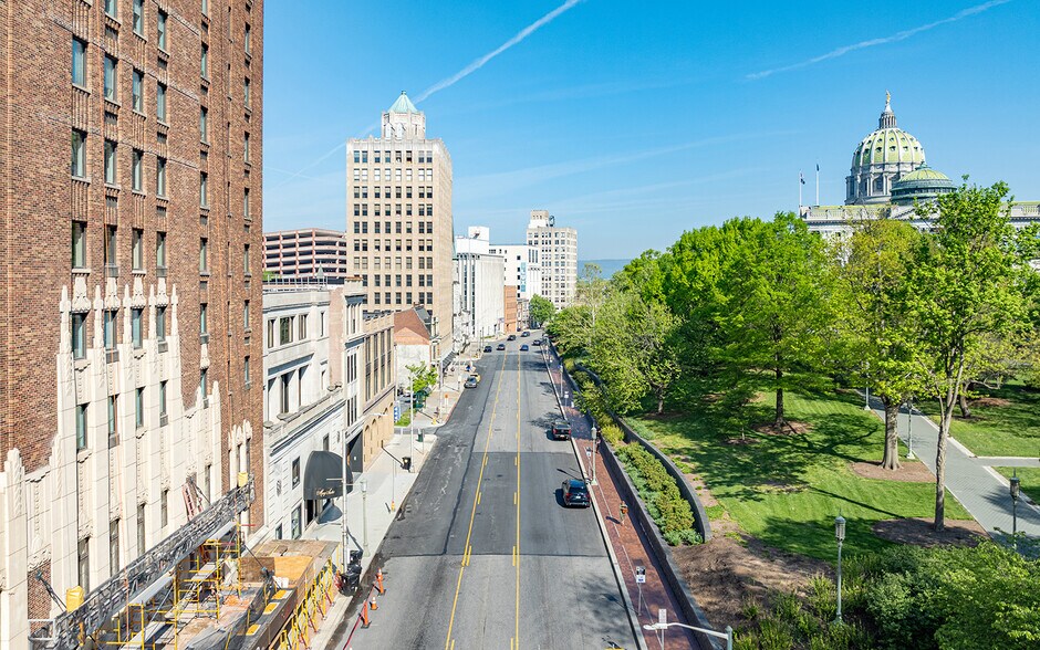 More Photos Of 208 N 3rd St, Harrisburg Office For Sale