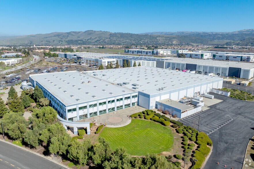 More Photos Of 755 Jarvis Dr, Morgan Hill Light Manufacturing For Lease