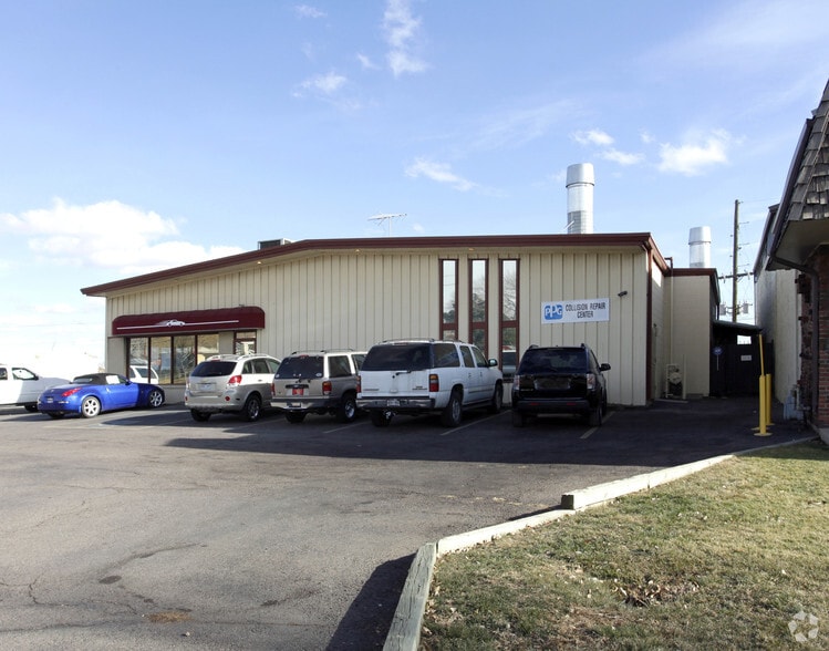 More Photos Of 4560 S Federal Blvd, Englewood Auto Repair For Sale
