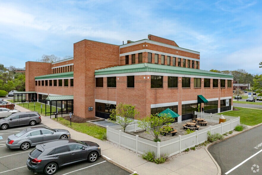 More Photos Of 69 Sand Pit Rd, Danbury Medical For Lease