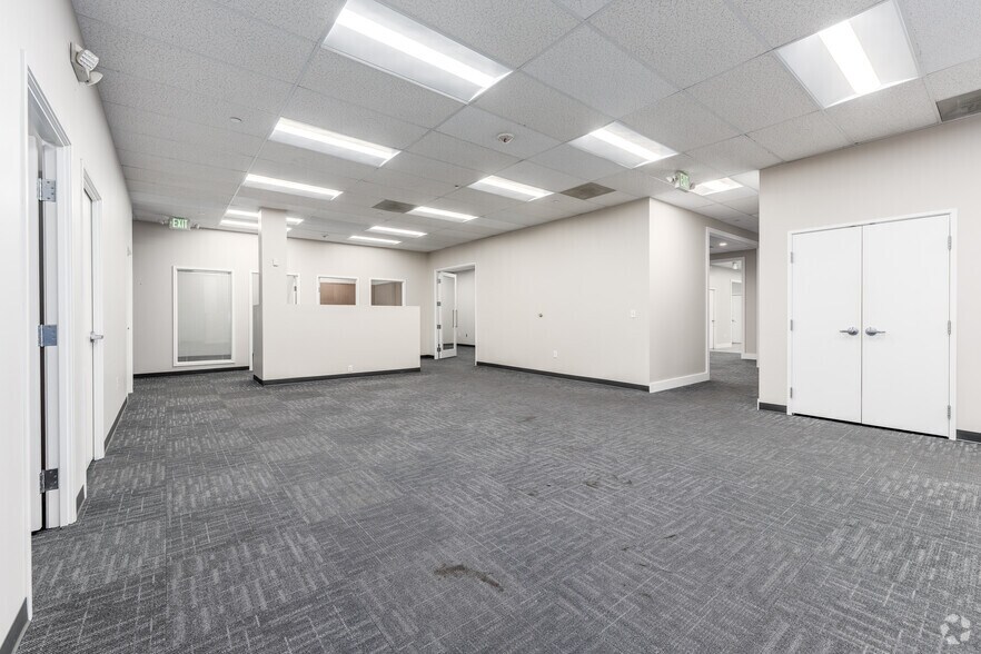 More Photos Of 201 Defense Hwy, Annapolis Office For Sale
