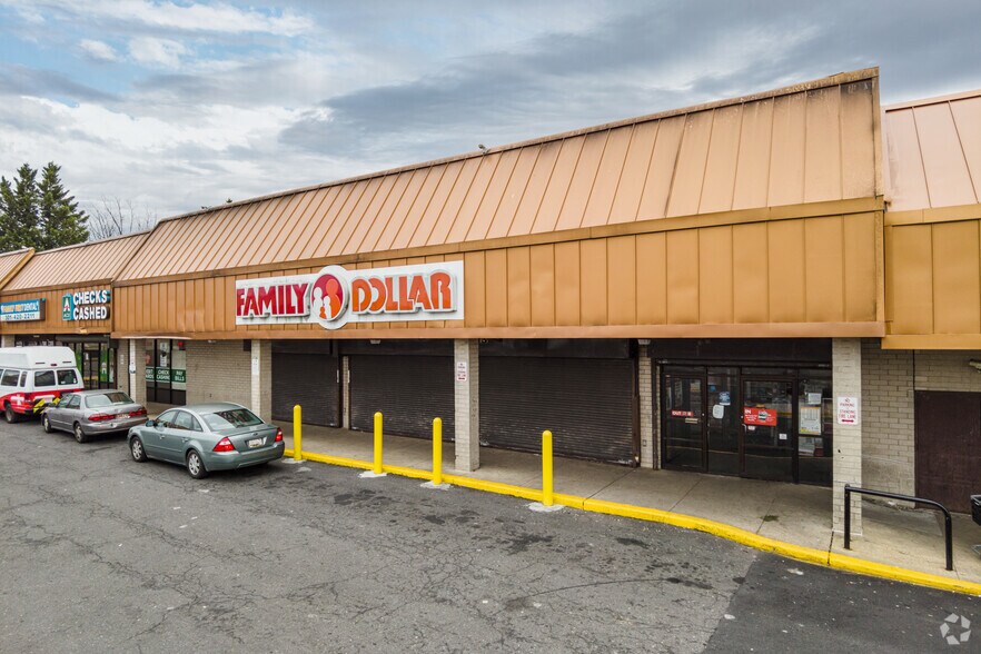 More Photos Of 4801-4829 Marlboro Pike, Capitol Heights Unknown For Lease