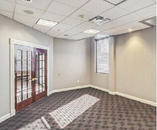 More Photos Of 25 Bond St, Haverhill Warehouse For Lease