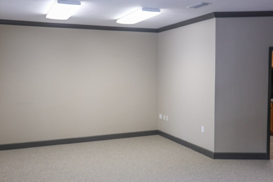 More Photos Of 2344 Centerville Rd, Tallahassee Medical For Lease