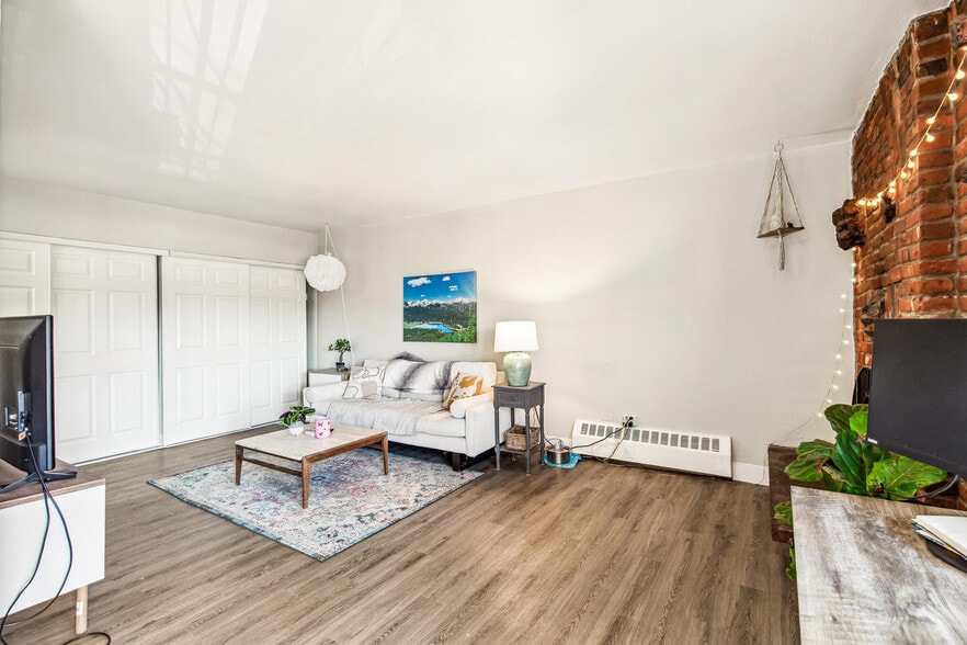 More Photos Of 1201 Clarkson St, Denver Apartments For Sale