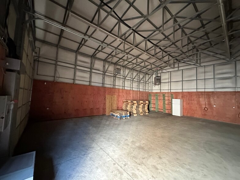 More Photos Of 4377 Dallas Cherryville Hwy, Bessemer City Industrial For Lease
