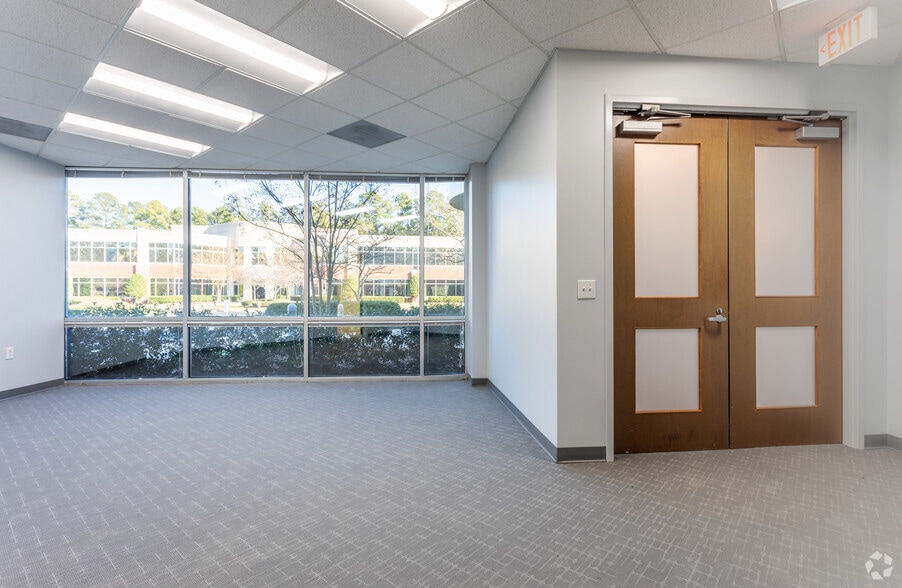 More Photos Of 3000 Rdu Center Dr, Morrisville Office For Sale