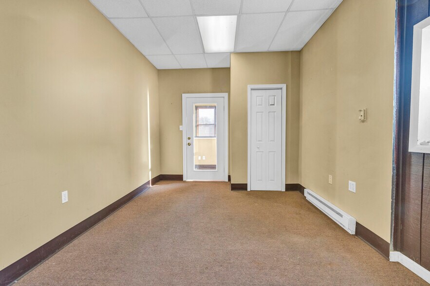 More Photos Of 57 Schuylkill Ave, Pottstown Warehouse For Sale