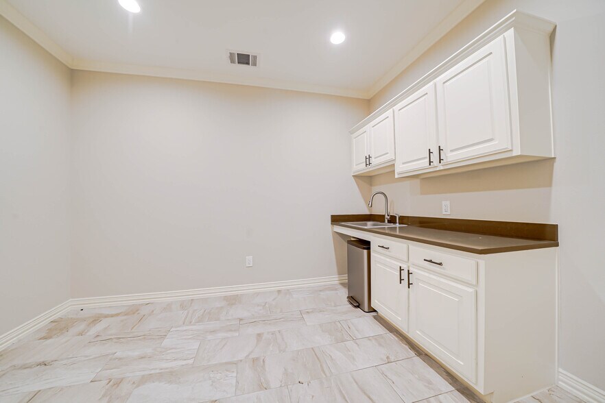 More Photos Of 8751 Collin McKinney Pky, McKinney Coworking Space