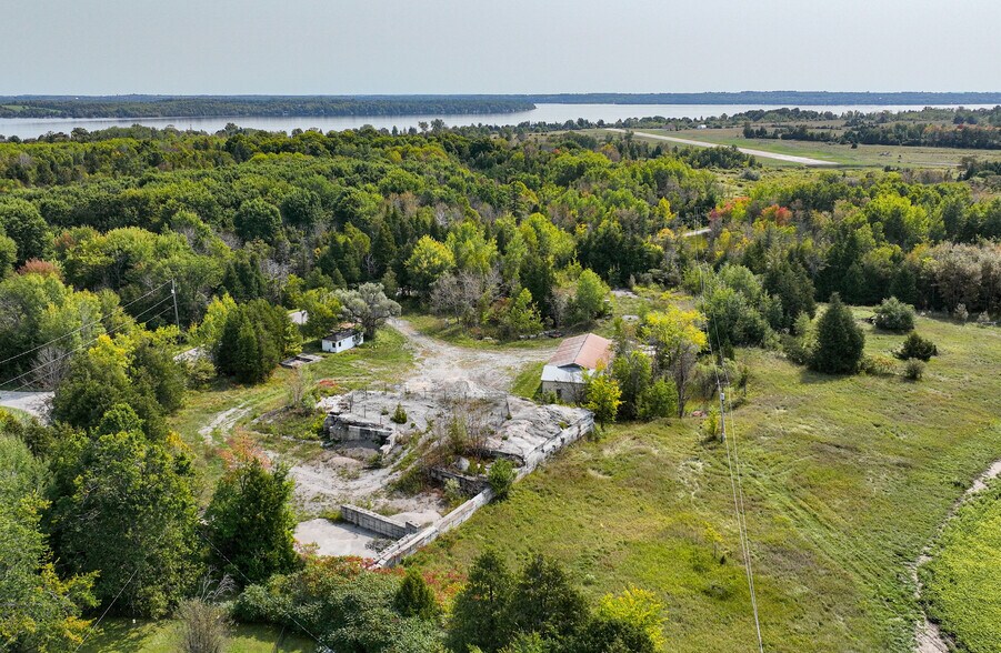 Primary Photo Of 791 Long Beach Rd, Cameron Flex For Sale