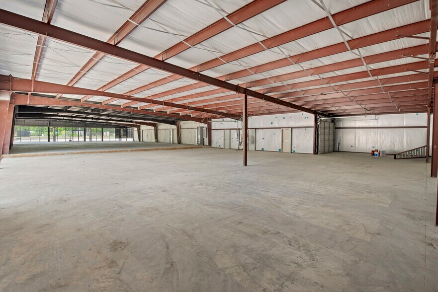 More Photos Of 3636 Honea Egypt Rd, Montgomery Self Storage For Lease