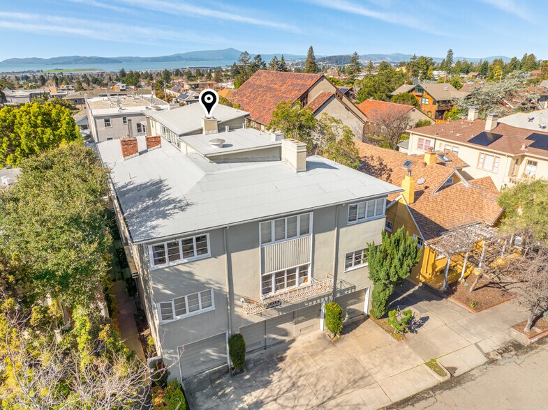 More Photos Of 1526 Arch St, Berkeley Apartments For Sale