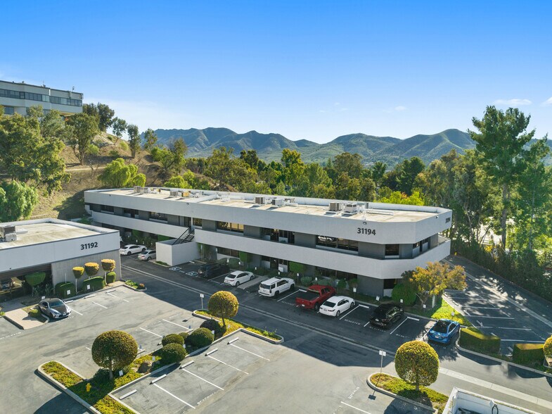 More Photos Of 31194 La Baya Dr, Westlake Village Office For Sale
