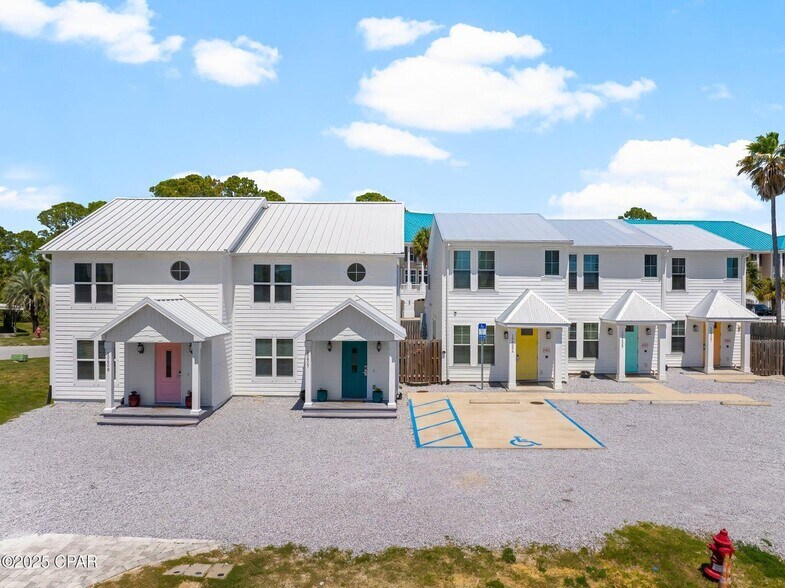 Primary Photo Of 10609 Parkhill Cir, Panama City Beach Apartments For Sale