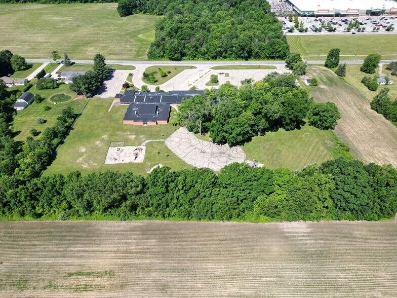 More Photos Of 11218 N Linden Rd, Clio Schools For Sale