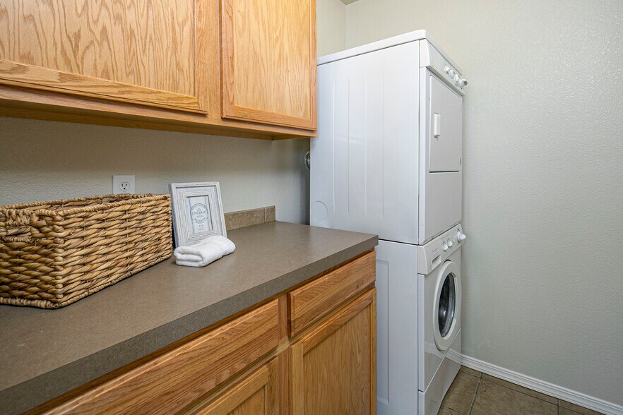 More Photos Of 701-715 17th St, Greeley Apartments For Sale