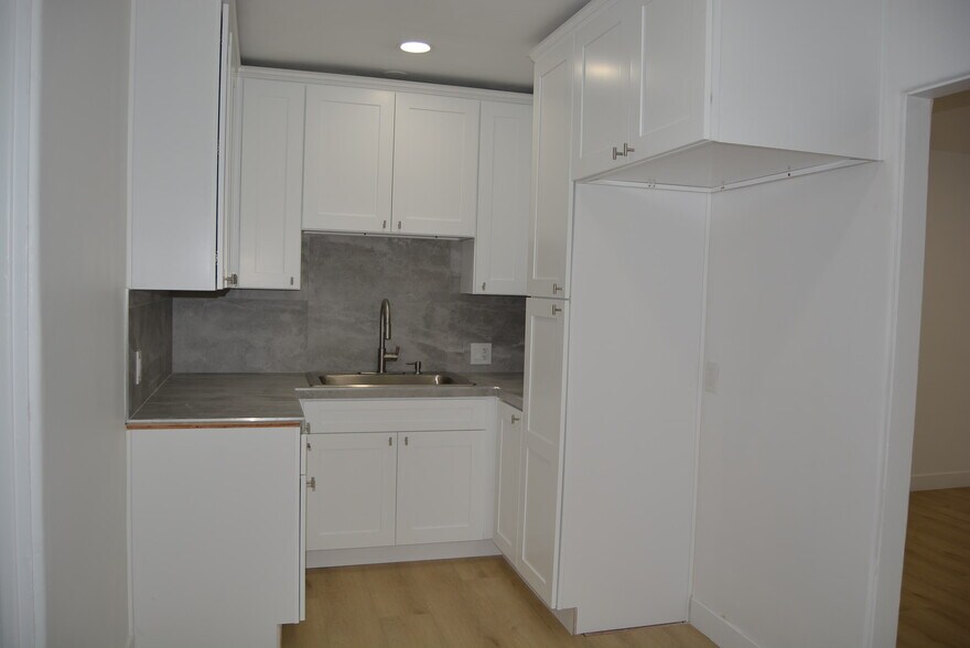 More Photos Of 4224 Overland Ave, Culver City Medical For Lease