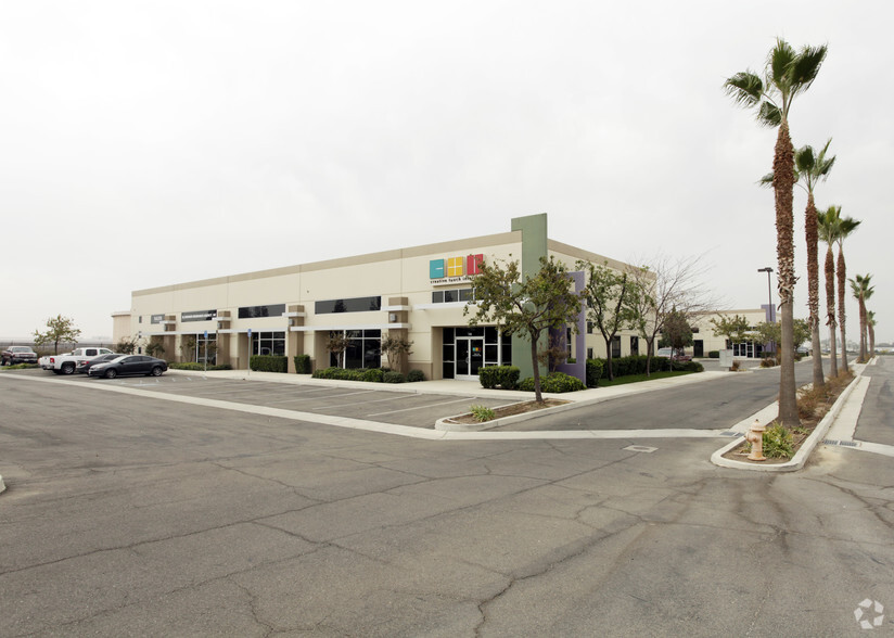 Primary Photo Of 2809 Unicorn Rd, Bakersfield Warehouse For Lease