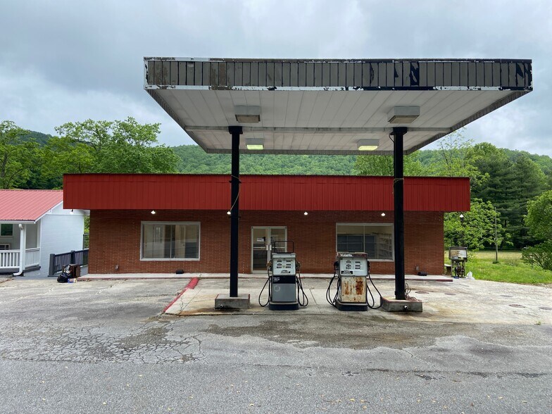 More Photos Of 3971 Wolf Pen Gap Rd, Suches Convenience Store For Lease