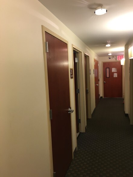 More Photos Of 2066 Richmond Ave, Staten Island Office For Sale