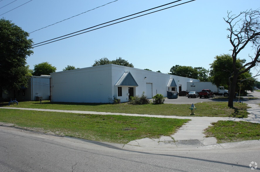 Primary Photo Of 3667-3691 46th Ave N, Saint Petersburg Manufacturing For Lease