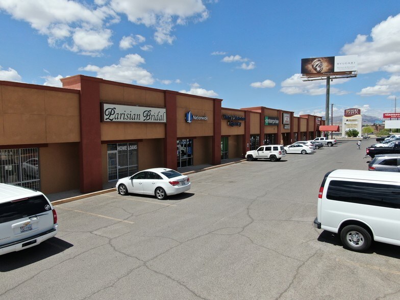 More Photos Of 7924-7934 W Gateway Blvd, El Paso Unknown For Lease