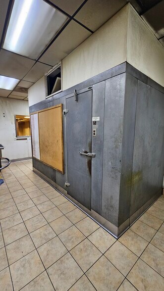 More Photos Of 466-474 W 5th St, San Bernardino Storefront Retail Office For Lease
