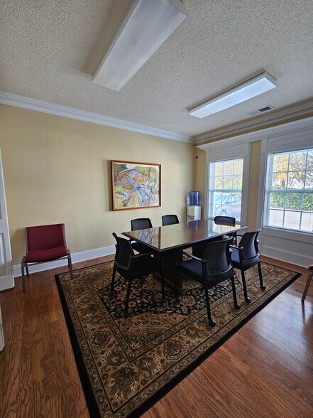 More Photos Of 500 W Lanier Ave, Fayetteville Office For Sale