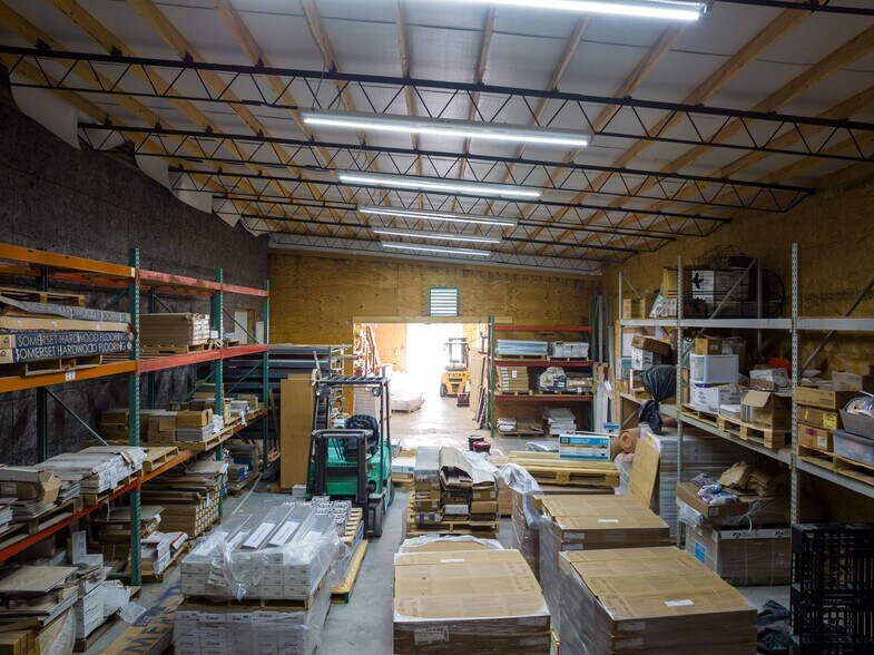 More Photos Of 455 E Main St, Parsons General Retail For Sale