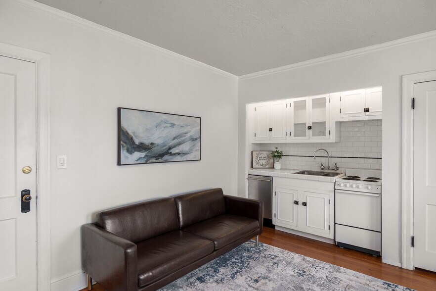 More Photos Of , Portland Multifamily For Sale
