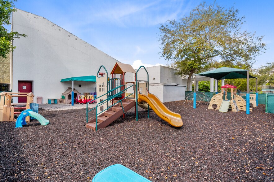 More Photos Of 7875 W McNab Rd, Tamarac Religious Facility For Sale