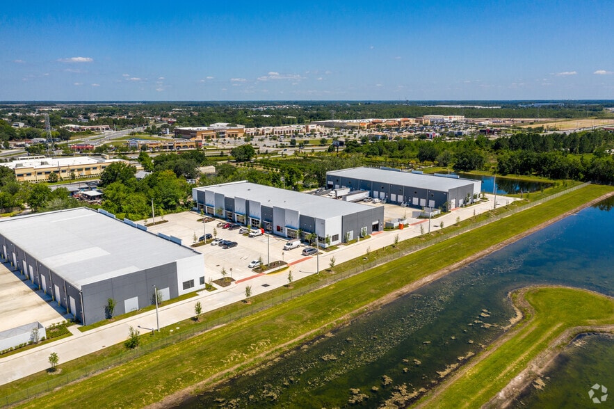 More Photos Of 6838 Hoffner Ave, Orlando Warehouse For Sale