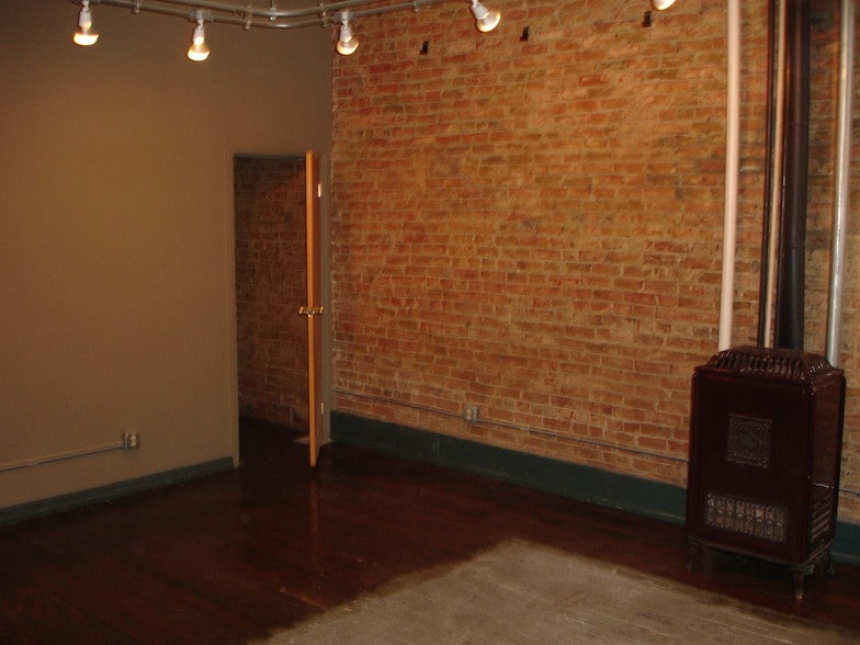 More Photos Of 1431 Walnut St, Cincinnati Apartments For Lease