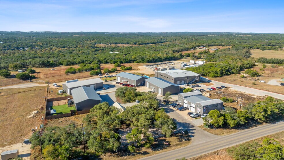 More Photos Of 14707 Fitzhugh Rd, Austin Warehouse For Lease