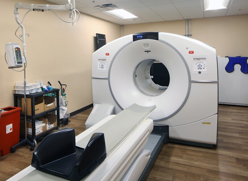 More Photos Of 3700 E Fort Lowell Rd, Tucson Freestanding For Sale