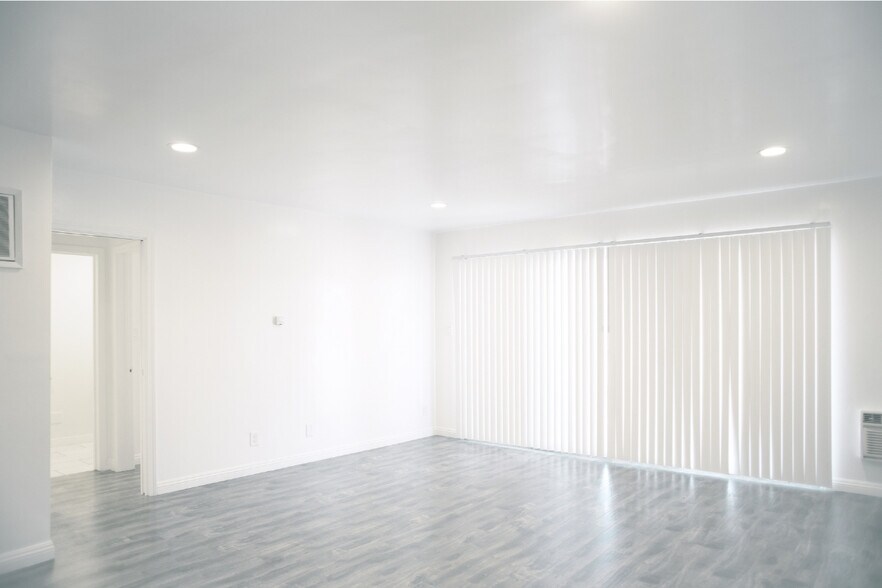 More Photos Of 1821 N Alexandria Ave, Los Angeles Apartments For Sale