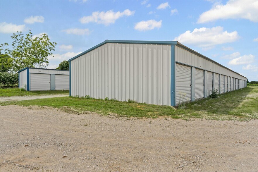 More Photos Of 3090 W Highway 199, Springtown Self Storage For Sale