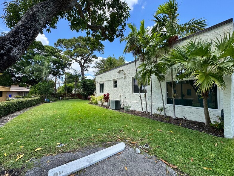 More Photos Of 1317 SE 4th Ave, Fort Lauderdale Office Residential For Sale
