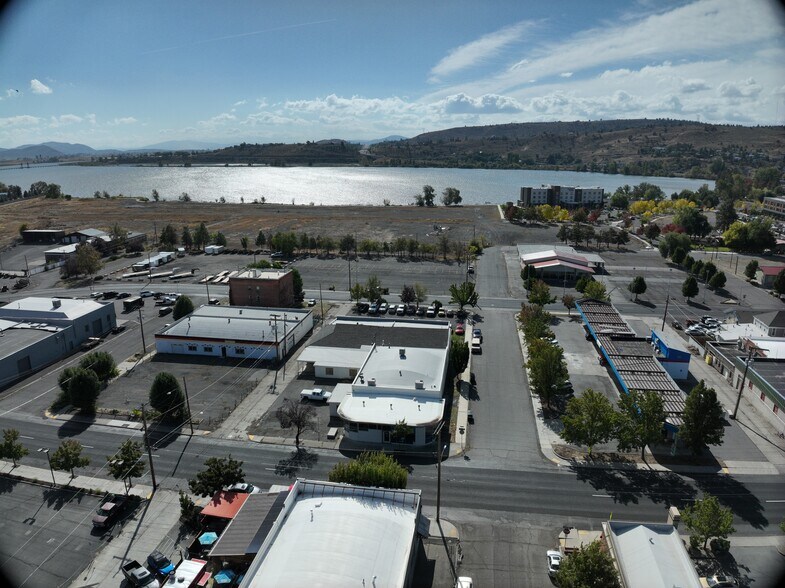 More Photos Of 606 S 6th St, Klamath Falls Specialty For Sale