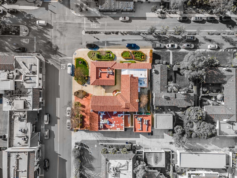 More Photos Of 6105 Paseo Delicias, Rancho Santa Fe Office For Lease