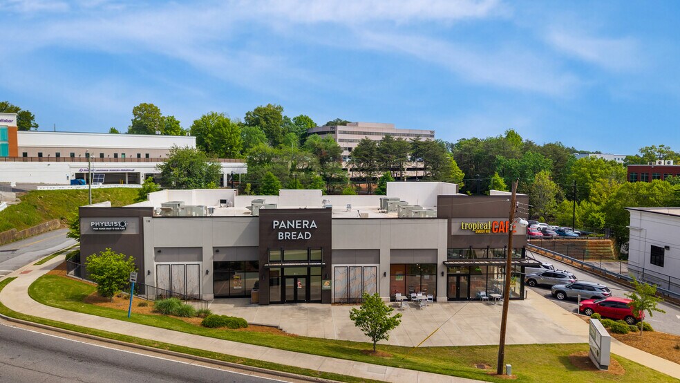 More Photos Of 732 Cherokee St, Marietta Storefront For Lease