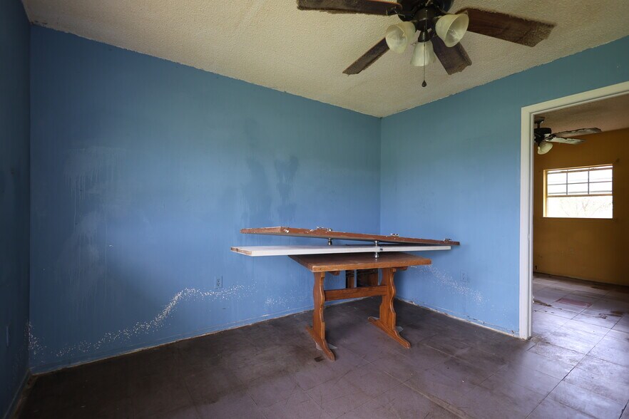 More Photos Of 25377 Welling rd, Welling Apartments For Sale