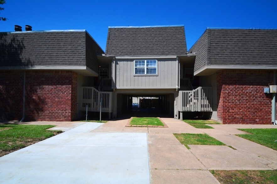 More Photos Of 3218 S 93rd East Ave, Tulsa Apartments For Sale