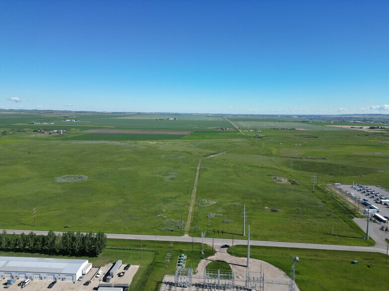 More Photos Of SE-14-19-29 W4M, Calgary Land For Sale