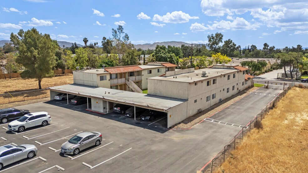 More Photos Of 24356 Webster Ave, Moreno Valley Apartments For Sale