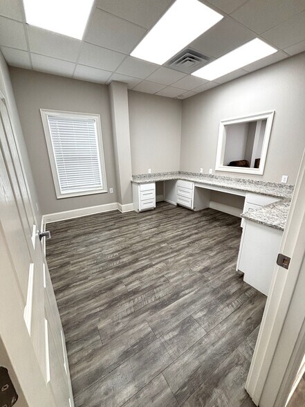 More Photos Of 629 E Forsyth St, Americus Office For Sale