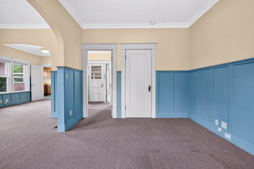 More Photos Of 8606 SE 17th Ave, Portland Office For Lease