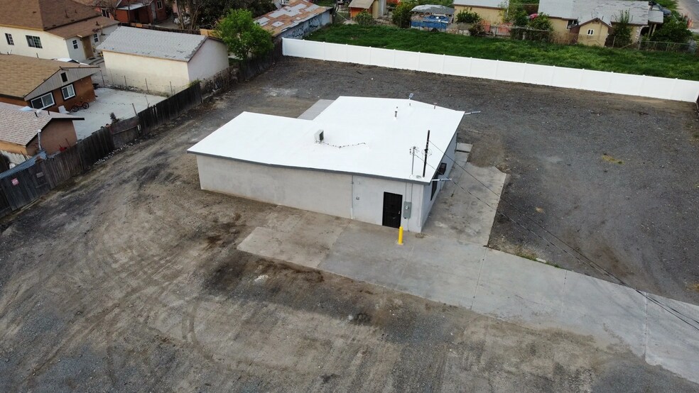 More Photos Of 24229 W 5th St, San Bernardino Land For Lease