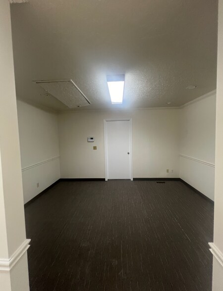 More Photos Of 2230 N University Pky, Provo Loft Creative Space For Lease